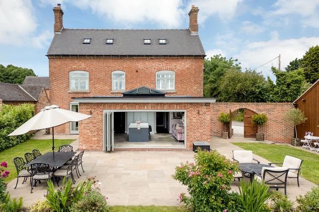 The Farmhouse, Wood Farm, Marjory Lane, Ashbourne photo 2