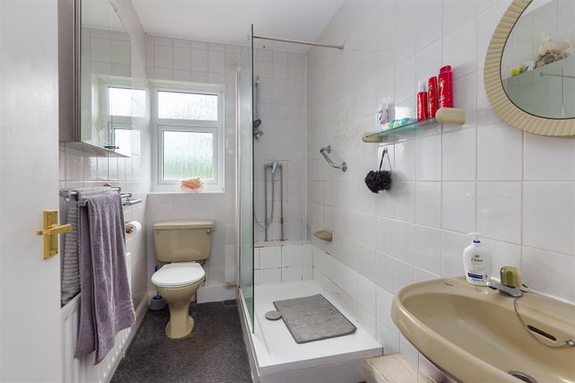 19, Arden Close, Lancaster photo 4