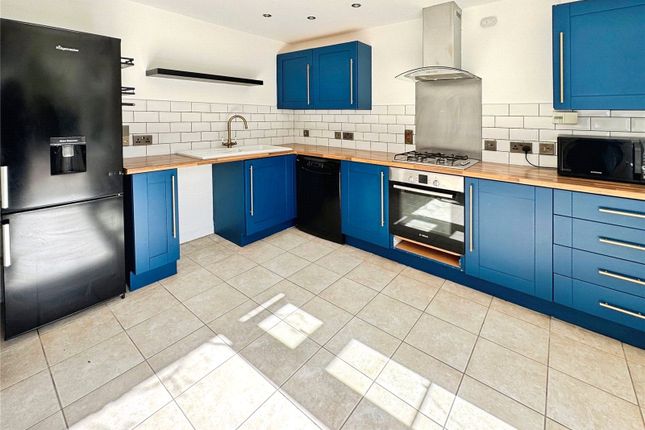 27, Brattice Drive, Swinton photo 2