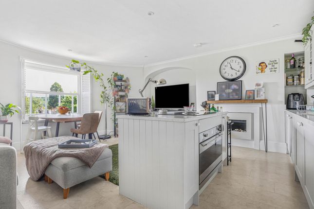 Flat Flat 4, 11, Northfield End, Henley-on-thames photo 2