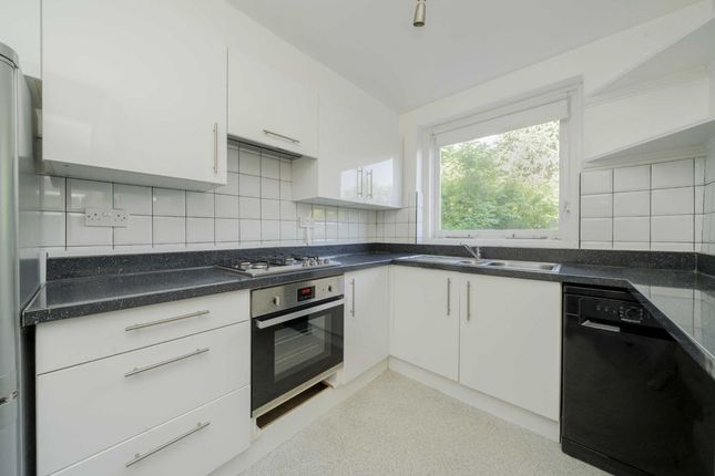 Flat for sale in Dartmouth Park Avenue, London