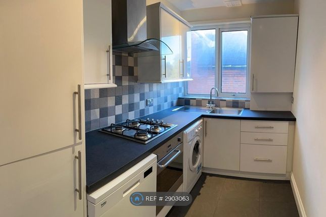 Flat, Montpelier Road, London photo 4