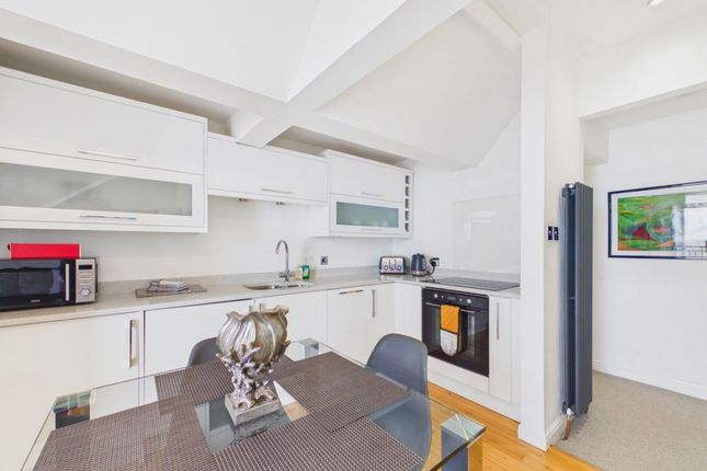 3, Peacehaven, Sandsend photo 3
