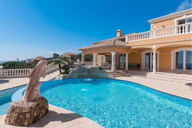 Thumbnail Villa for sale in Corniche Des Issambres, Roquebrune-Sur-Argens, Frankreich