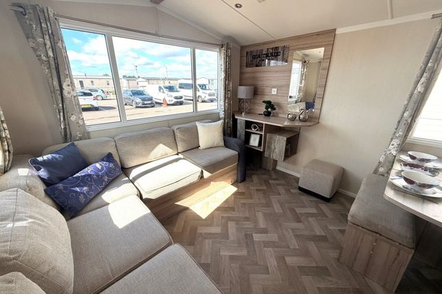 New Beach Holiday Park, Dymchurch photo 3