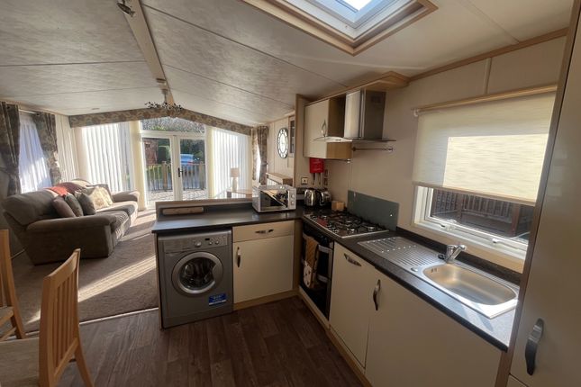 Edgeley Holiday Park (£100,000), Farley Green, Albury, Guildford photo 2