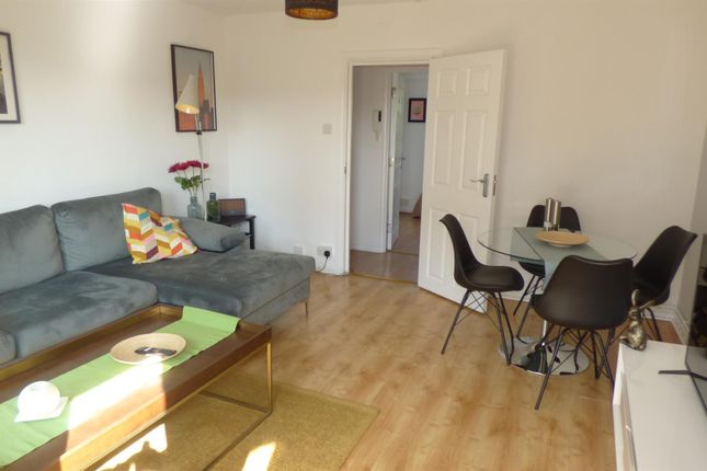 Flat for sale in St. Saviours Estate, London