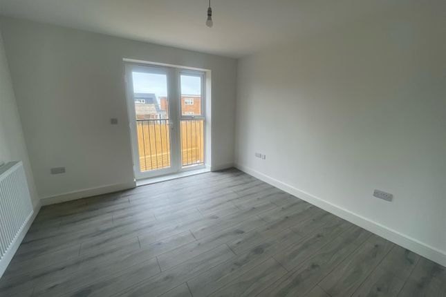 Flat 5 George Court, 367 South Coast Road, Peacehaven photo 2