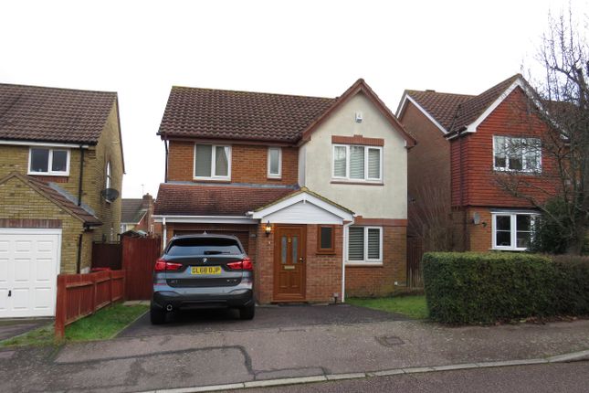 Thumbnail Detached House To Rent In Casher Road Maidenbower Crawley Thumbnail Detached House To Rent In Casher Road Maidenbower Crawley