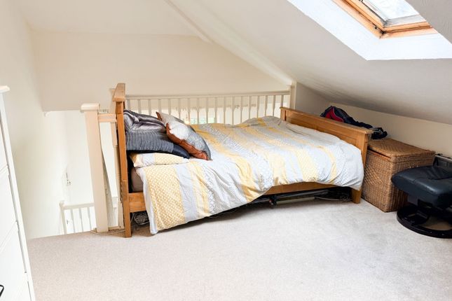 Sandhurst,Flat 3, Guildford Road, Farnham photo 5