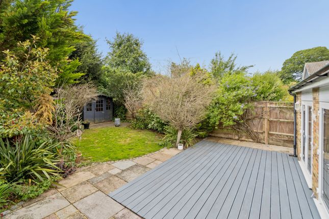 Wynyard, Nicol Road, Chalfont St Peter photo 4