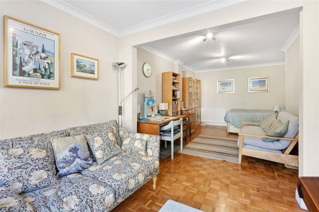 Summerhill,, George Road, Kingson Upon Thames photo 3