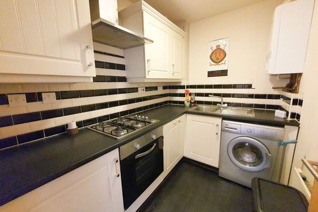 Thumbnail Flat for sale in Edgar House, Bawtry Road, Doncaster