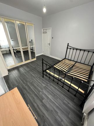 Thumbnail Room to rent in Bengal Road, Ilford