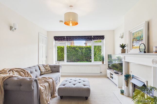 3, Green Acres Drive, Garstang photo 3