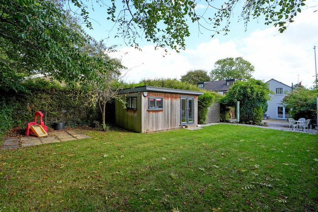 114, Bradway Road, Sheffield photo 4
