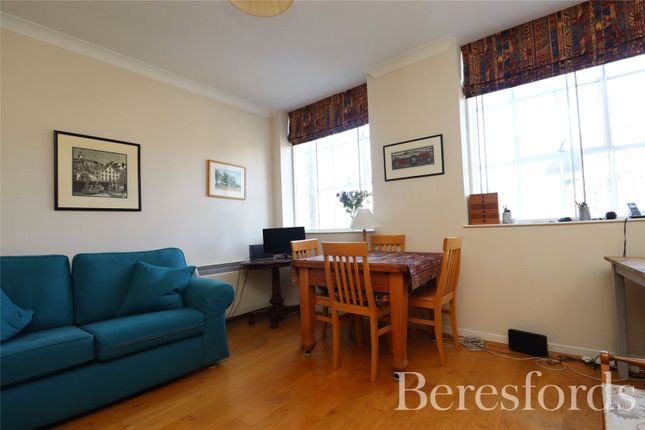 Flat for sale in Durrant Court, Brook Street