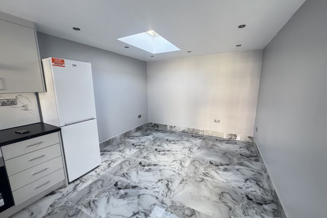 One Bedroom Flat To Rent In Heston Tw5