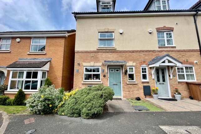 Thumbnail Town house for sale in Hawksworth Crescent, Chelmsley Wood, Birmingham