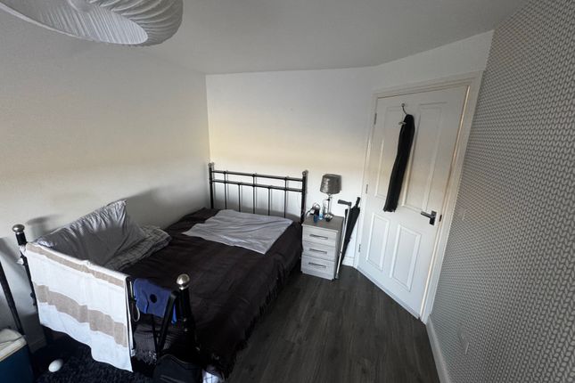 106, Kestrel Road, CORBY photo 4
