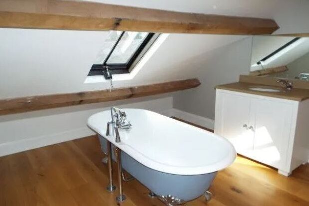 Barn conversion to rent in Old Hall Lane, Lichfield