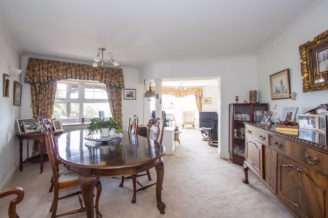 4 Glynne Tower, 12 Bridgeman Road, Penarth photo 4