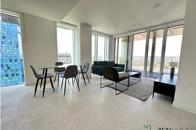 Apartment 1601, Bouchon Point, London photo 2