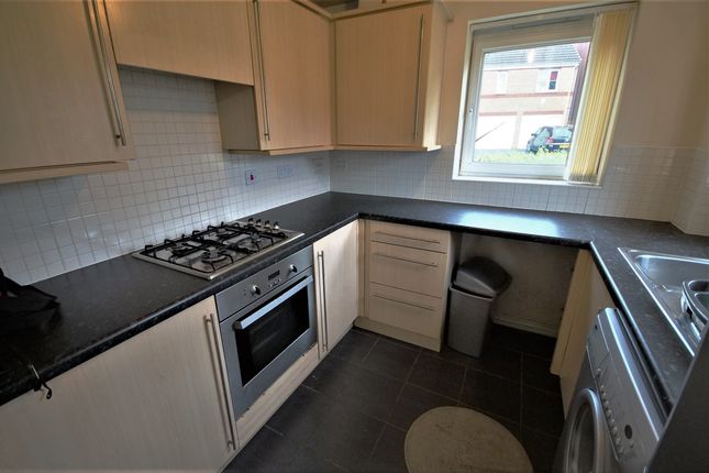Flat to rent in Thackhall Street, Stoke, Coventry