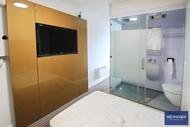 Flat 504 Sunbridge Halls, 178 Sunbridge Road, Bradford photo 4