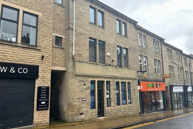 Office to let in Westgate, Shipley