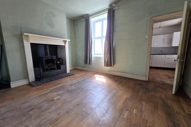 43, Blackburn Road, Bolton photo 2