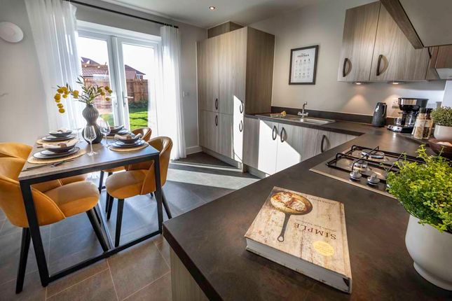 The Henbury, Hawton Lane, Balderton, Newark on Trent photo 3