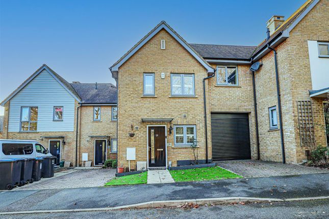 2-bed house on 29, Kingcup Avenue, Hemel Hempstead, £435,000