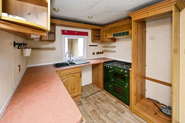 The Chatsworth, Witham Bank, Lincoln photo 4