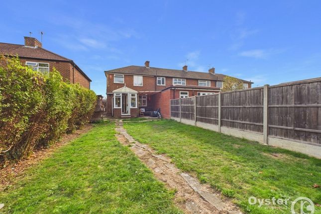7 Wigton Gardens, Stanmore photo 4