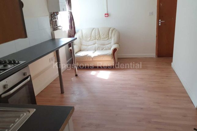Thumbnail Flat to rent in Stacey Road, Adamsdown, Cardiff