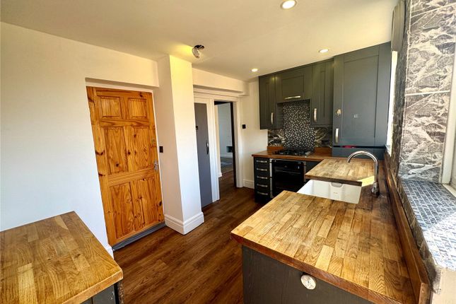 14, Low Moor Road, Lancashire photo 4