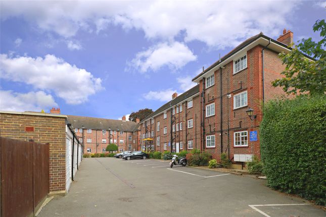 Flat for sale in Chandos Court, The Green, Southgate, London