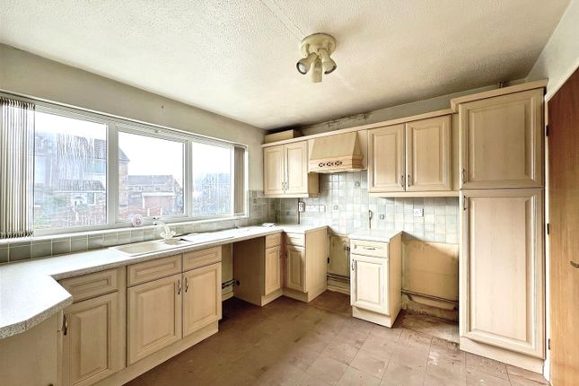 15, Hawthorne Close, Congleton photo 2