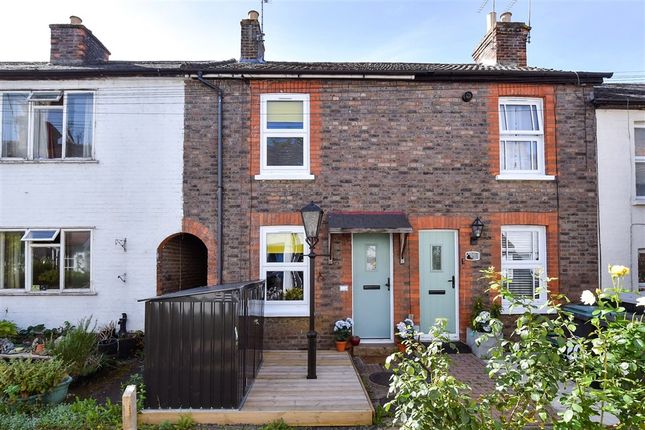 2-bed terraced on Bow Terrace Wateringbury, Maidstone, £300,000