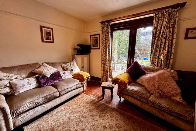 291, Lichfield Road, Burton-on-trent photo 2