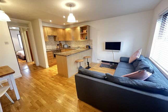Thumbnail Flat to rent in Reynolds Close, Colliers Wood, London