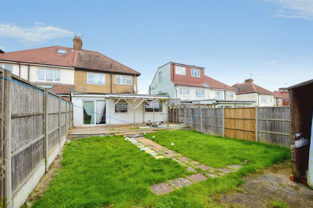 101a, Vancouver Road, Edgware photo 4