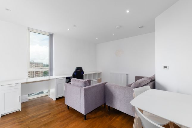 108, Discovery Tower, 1, Terry Spinks Place, London photo 4