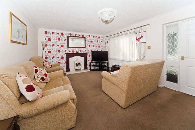 Mildenhall Close, Hartlepool photo 4