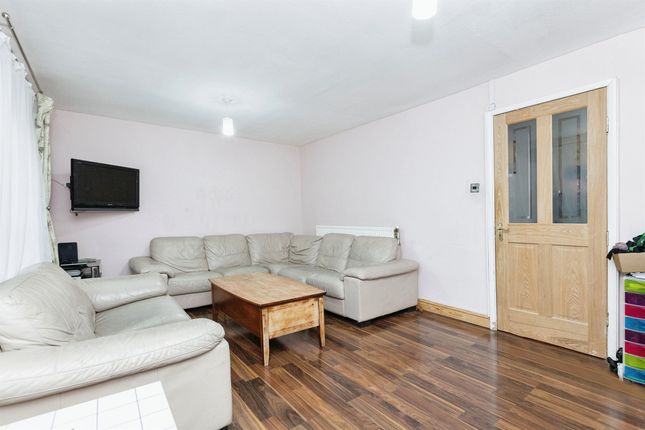 Flat for sale in Apollo Court, Leicester