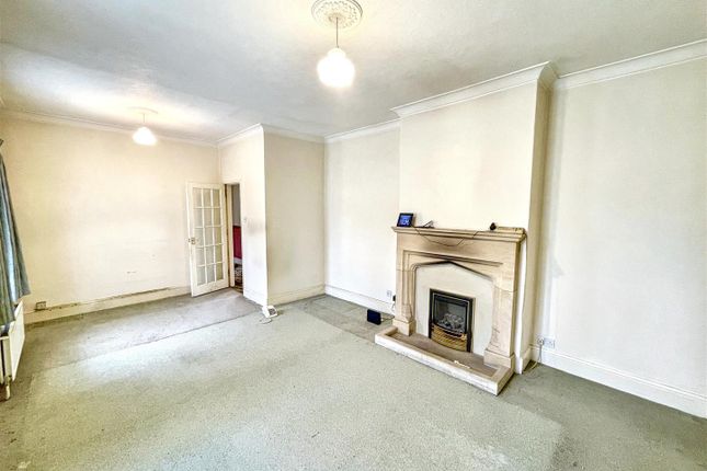 Hallstones, 37, Main Street, Oakham photo 4