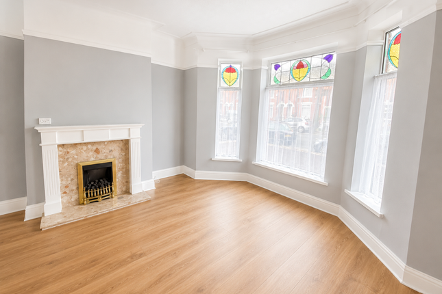 145a Summergangs Road, Hull photo 3