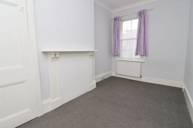 Flat 2 7 Ethelbert Terrace, Westgate-on-Sea photo 4