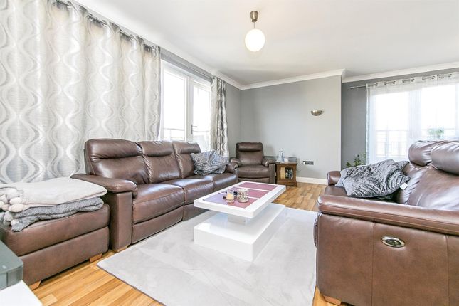 176, Yeoman Close, Ipswich photo 4